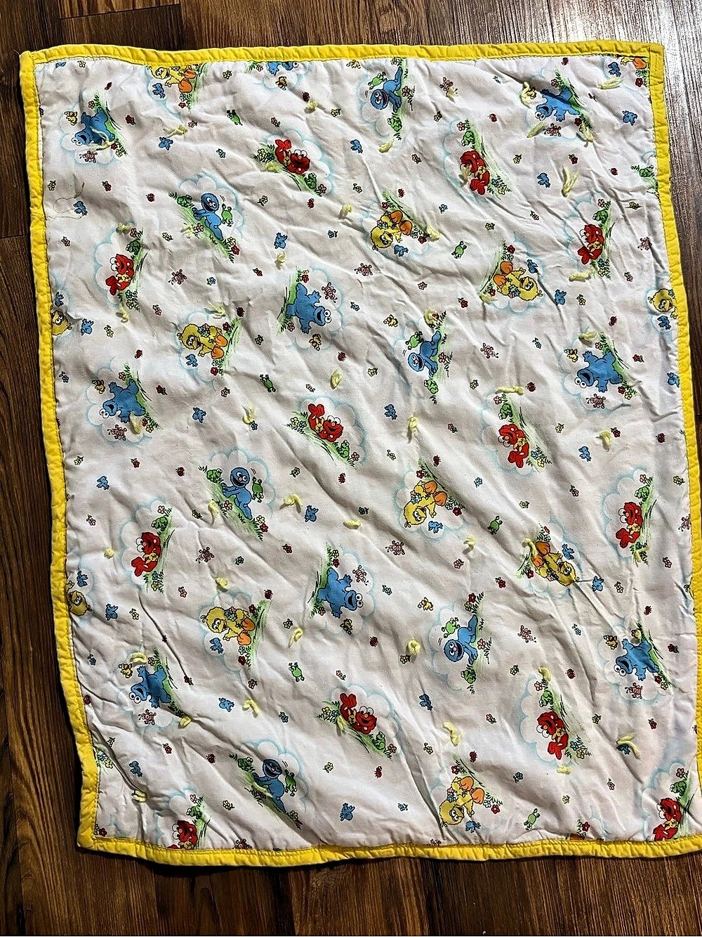 Vintage Sesame Street Character Print Baby Blanket White Yellow